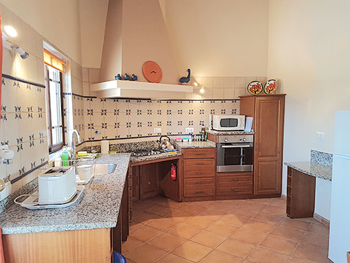 Casas Aguia - Wheelchair Accessible Kitchen
