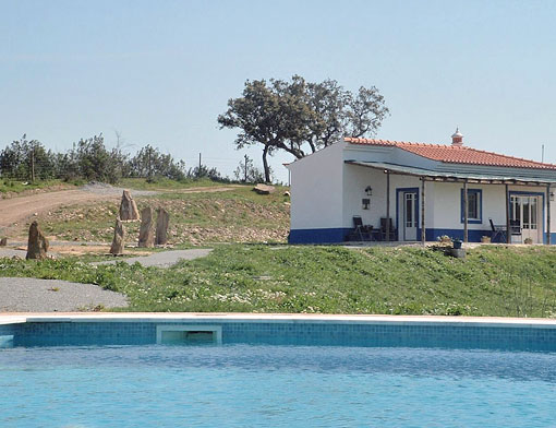Casa Andorinha From The Pool.
